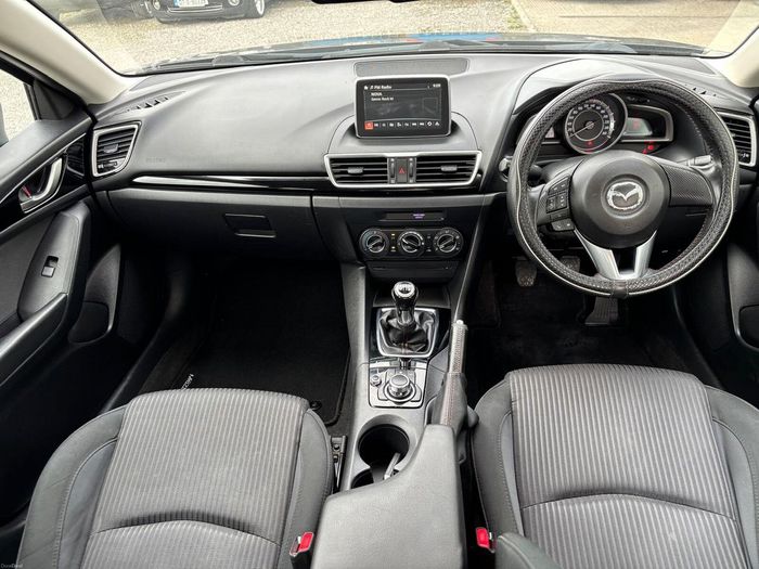Mazda 3 2016