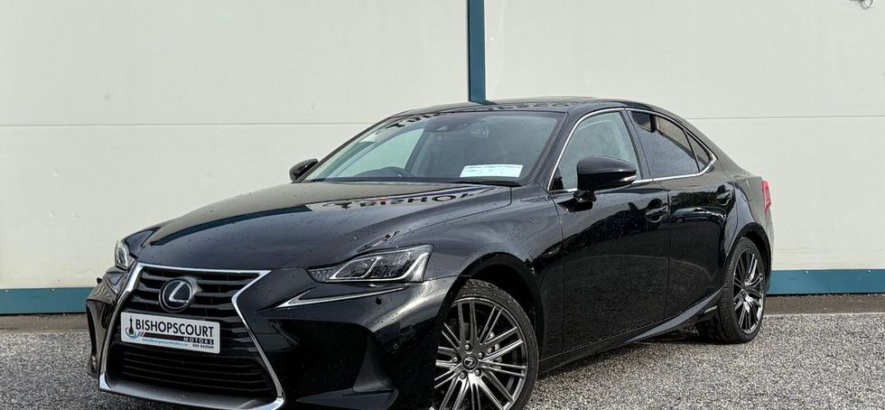 Lexus IS 2017