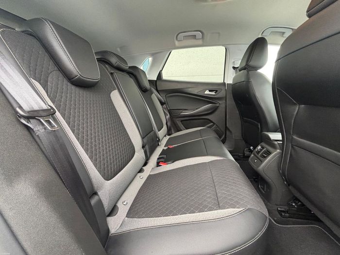 Opel Crossland X 2021