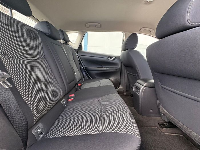 Nissan Pulsar 2015