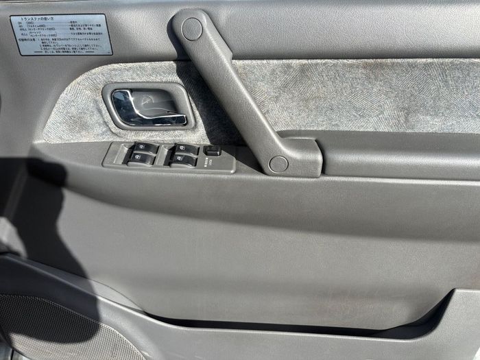 Mitsubishi Pajero 1996