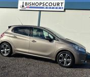 Peugeot 208 2015