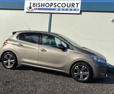 Peugeot 208 2015