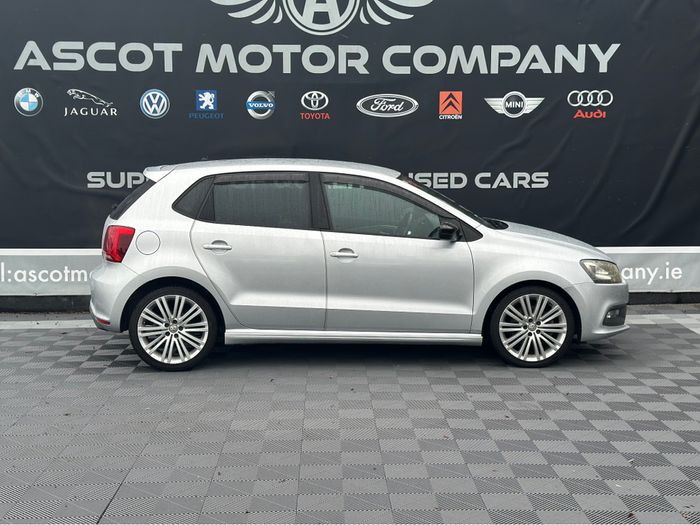 Volkswagen Polo 2015