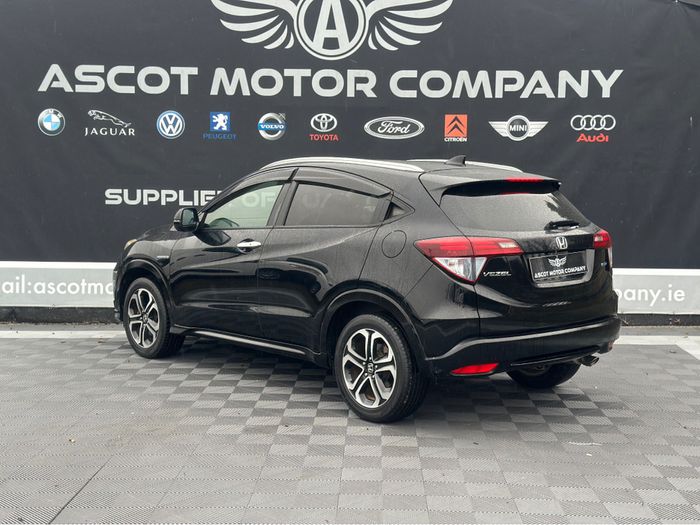 Honda Vezel 2015