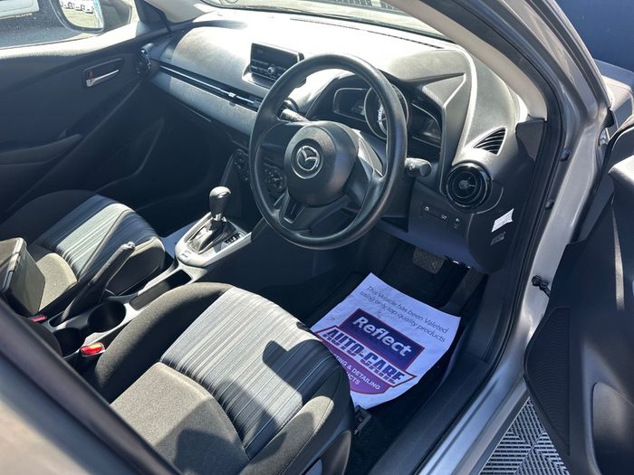 Mazda Demio 2014