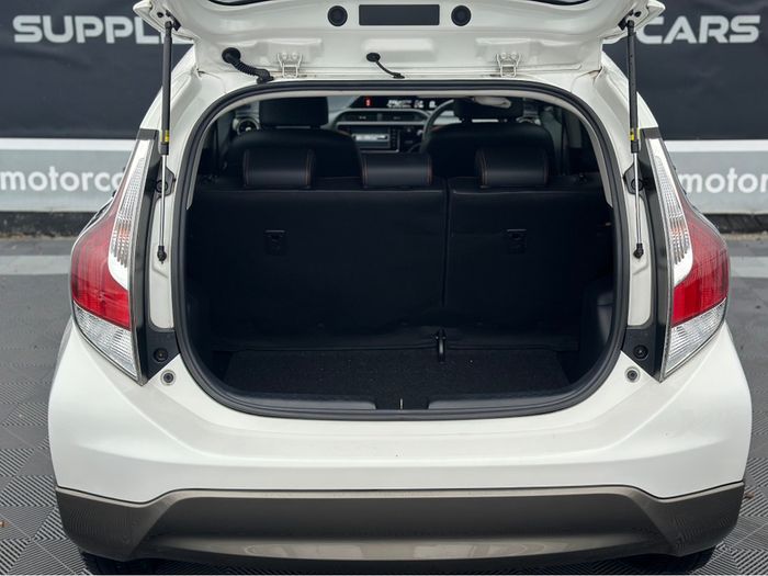 Toyota Aqua 2015