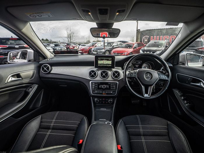 Mercedes-Benz GLA 2014