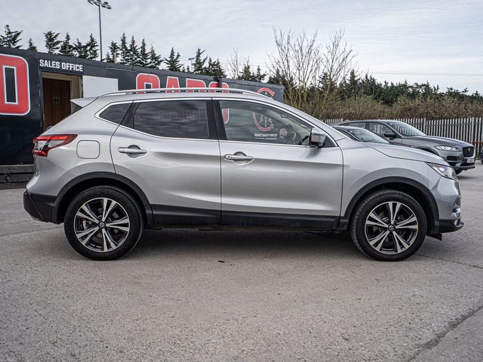 Nissan QASHQAI 2018