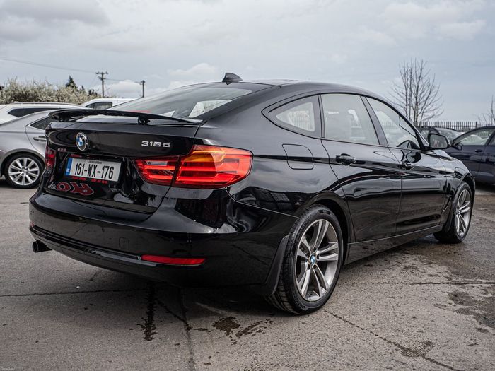 BMW 3 Series 2016