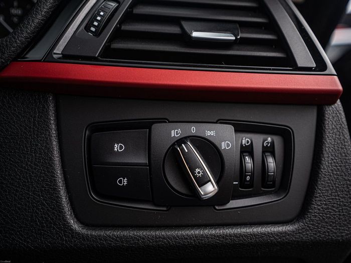 BMW 3 Series 2016