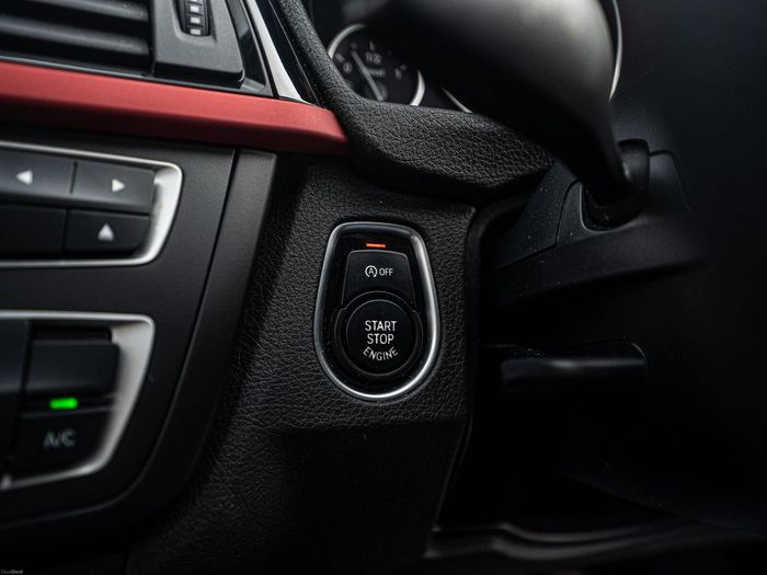 BMW 3 Series 2016