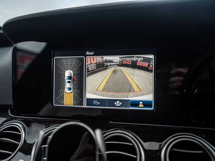 Mercedes-Benz E-Class 2016