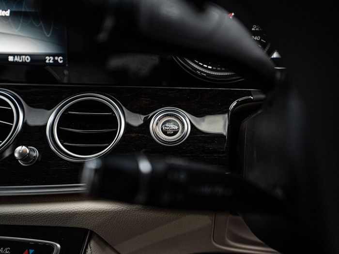 Mercedes-Benz E-Class 2016