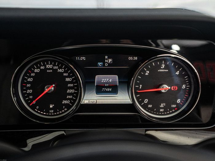 Mercedes-Benz E-Class 2016