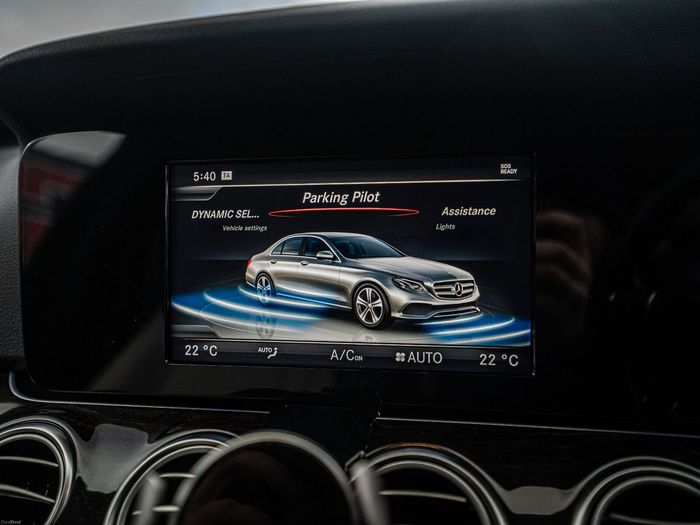Mercedes-Benz E-Class 2016