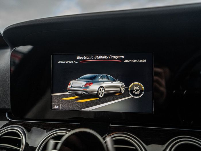 Mercedes-Benz E-Class 2016