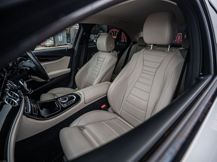 Mercedes-Benz E-Class 2016