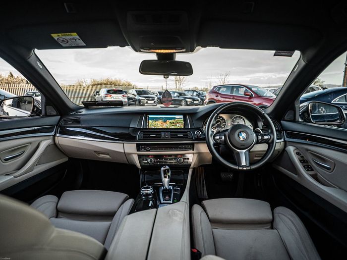 BMW 5 Series 2015