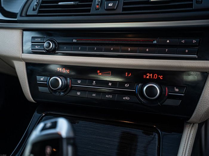 BMW 5 Series 2015