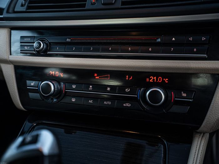 BMW 5 Series 2015