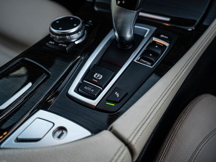 BMW 5 Series 2015