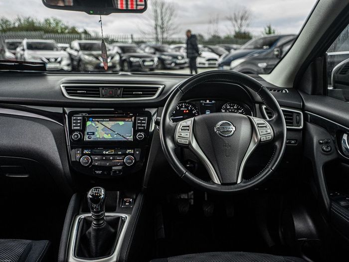 Nissan QASHQAI 2016