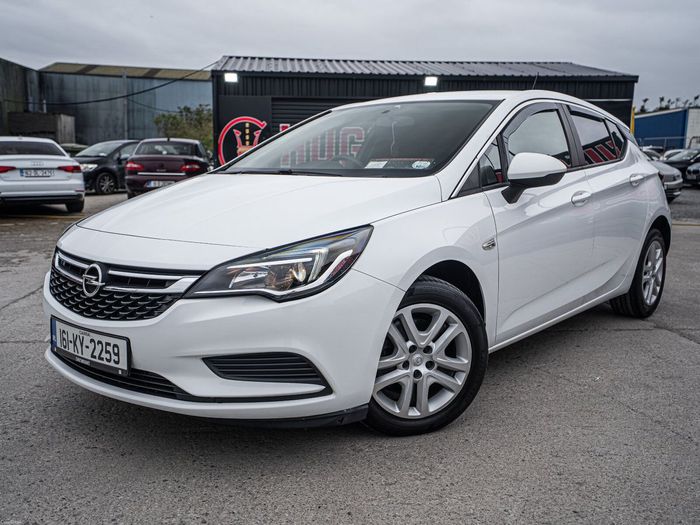 Opel Astra 2016