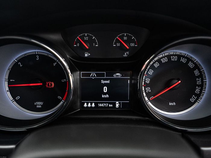 Opel Astra 2016