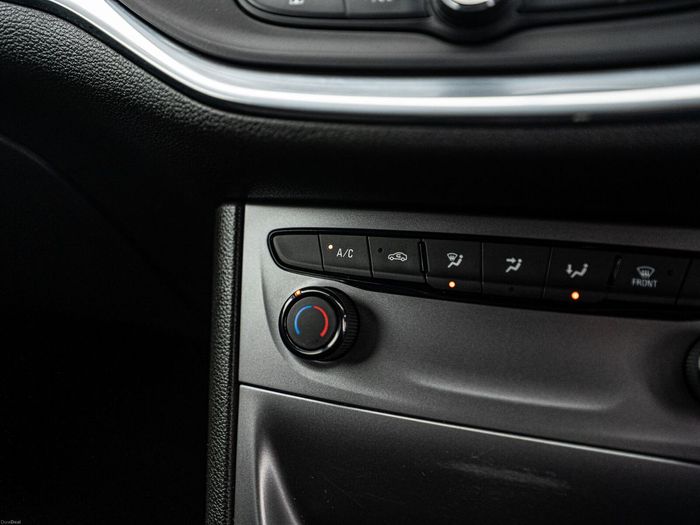Opel Astra 2016