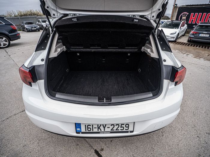 Opel Astra 2016