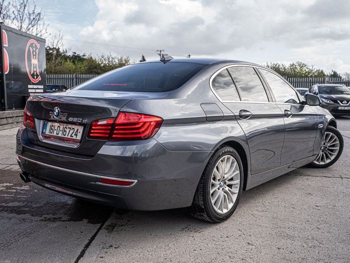 BMW 5 Series 2016