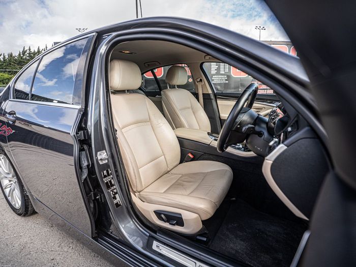 BMW 5 Series 2016