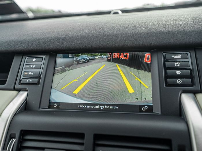 Land Rover Discovery Sport 2016