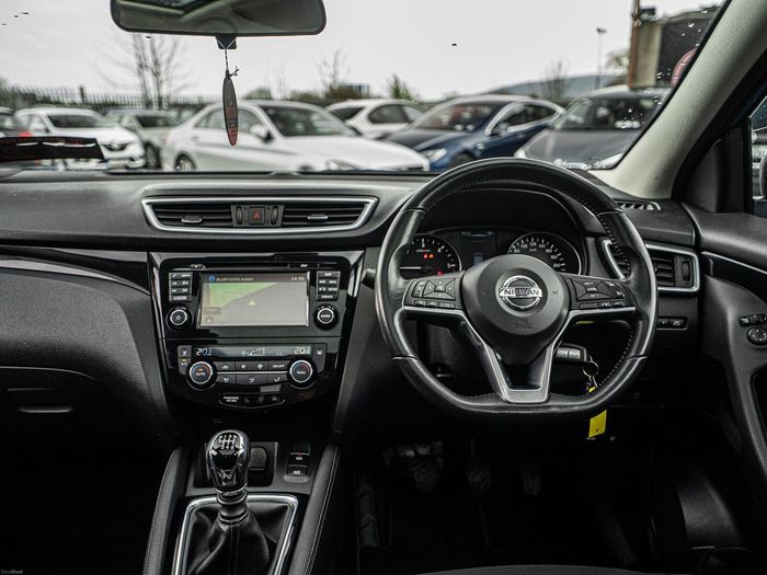 Nissan QASHQAI 2018