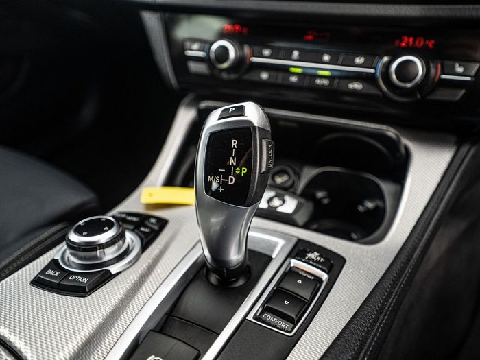 BMW 5 Series 2016