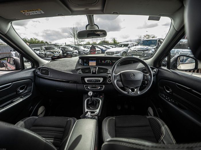 Renault Scenic 2015