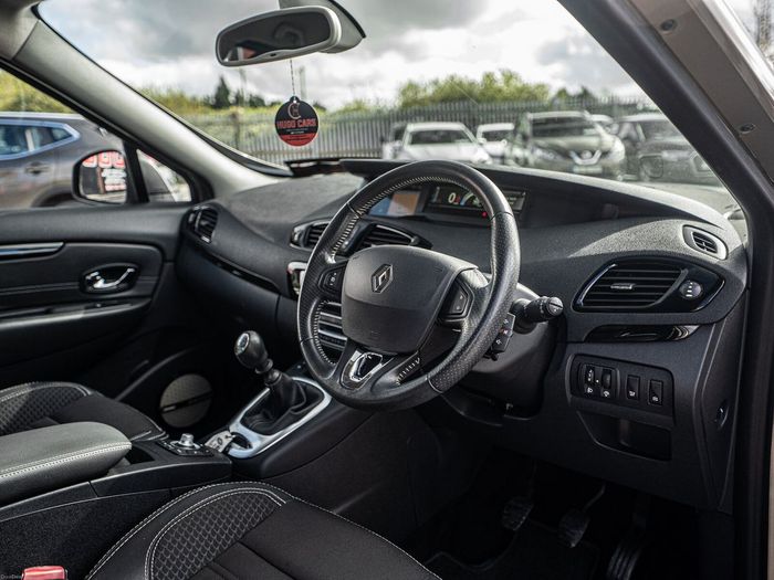 Renault Scenic 2015