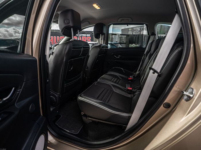 Renault Scenic 2015