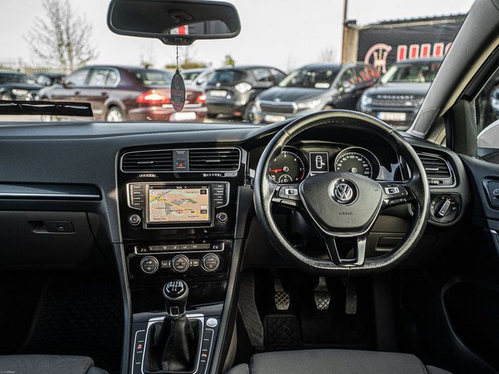 Volkswagen Golf 2016