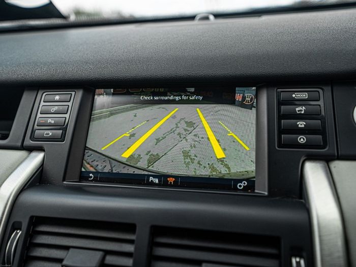 Land Rover Discovery Sport 2016