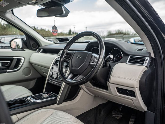 Land Rover Discovery Sport 2016