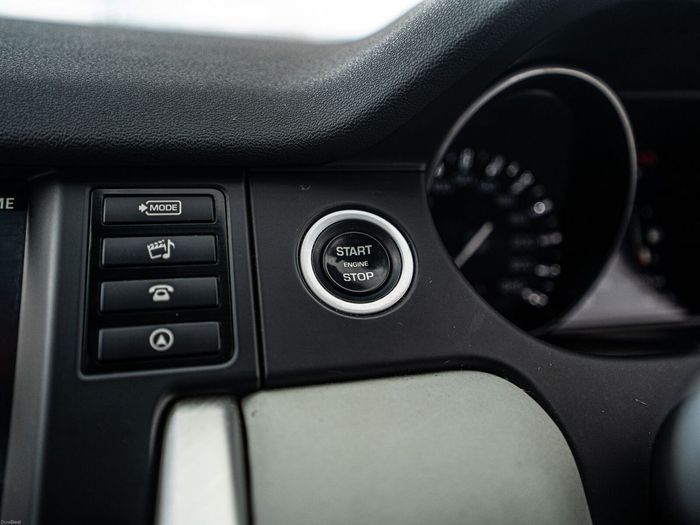 Land Rover Discovery Sport 2016
