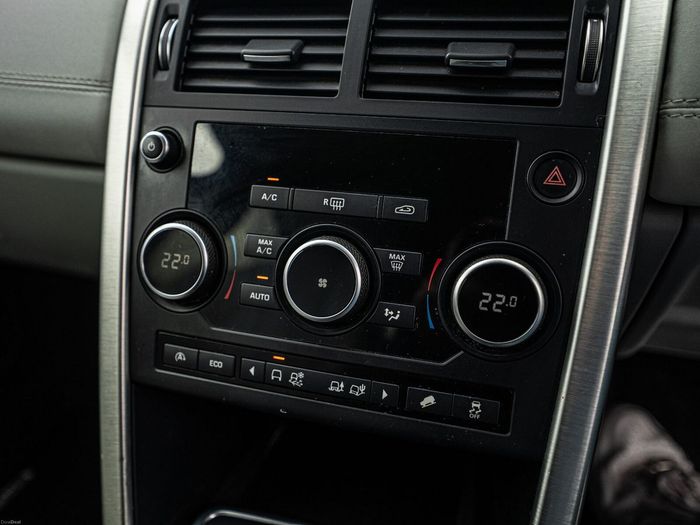 Land Rover Discovery Sport 2016
