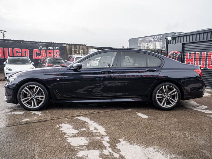 BMW 7 Series 2015