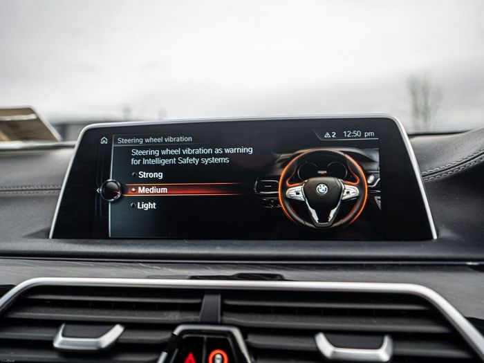 BMW 7 Series 2015