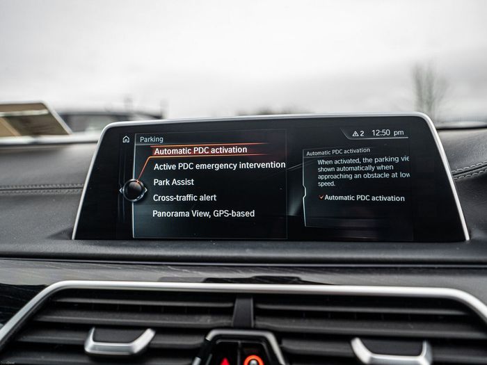 BMW 7 Series 2015