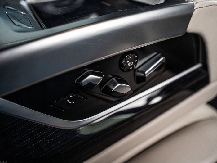 BMW 7 Series 2015