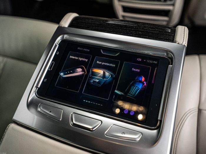 BMW 7 Series 2015