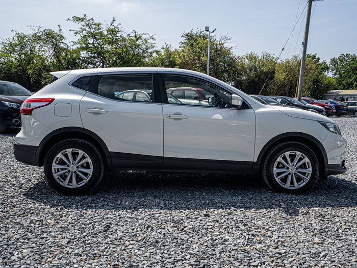 Nissan QASHQAI 2014